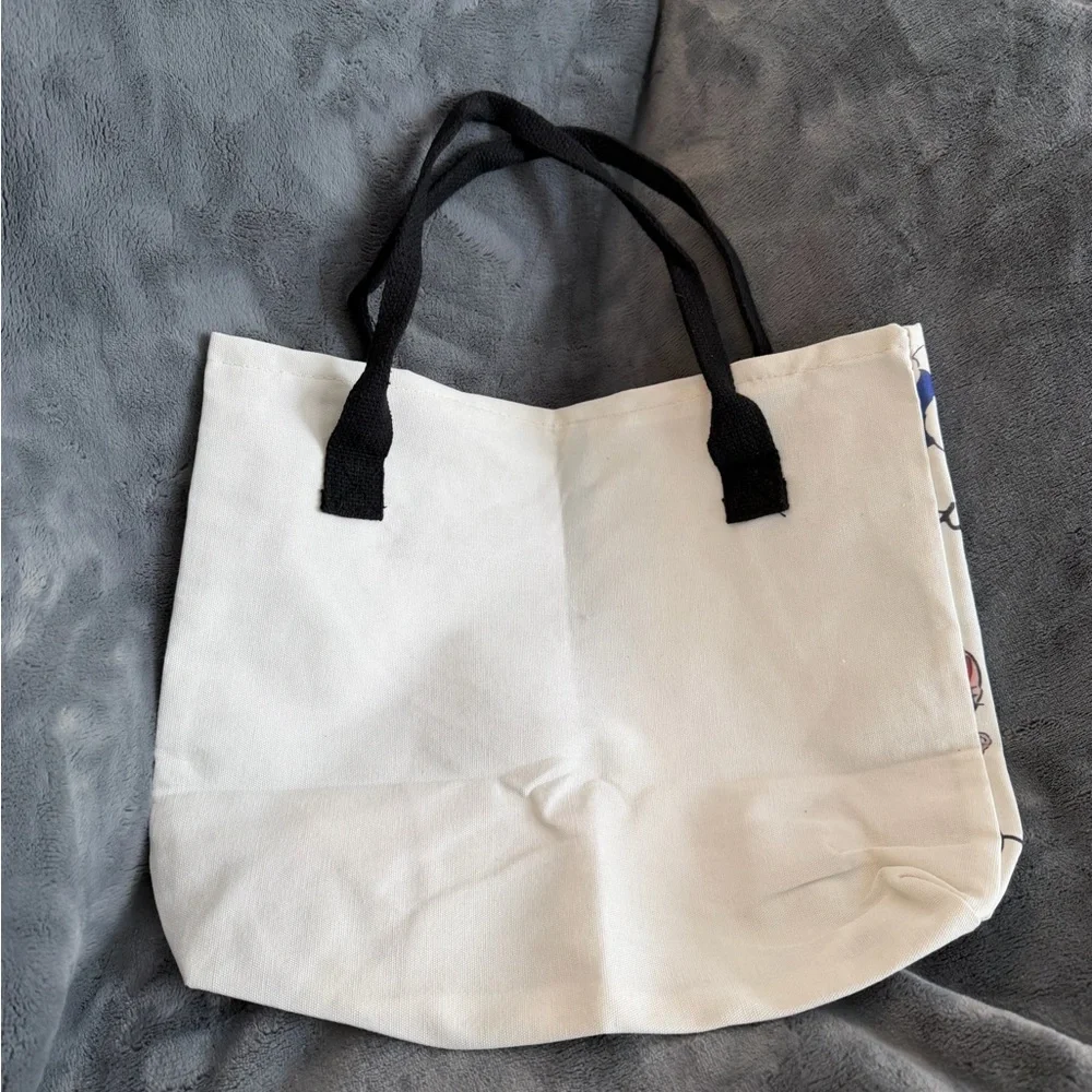 ❤️❤️SANRIO MYSTERY BUNDLE w/ Hello Kitty Canvas Zippered Closure Tote Bag